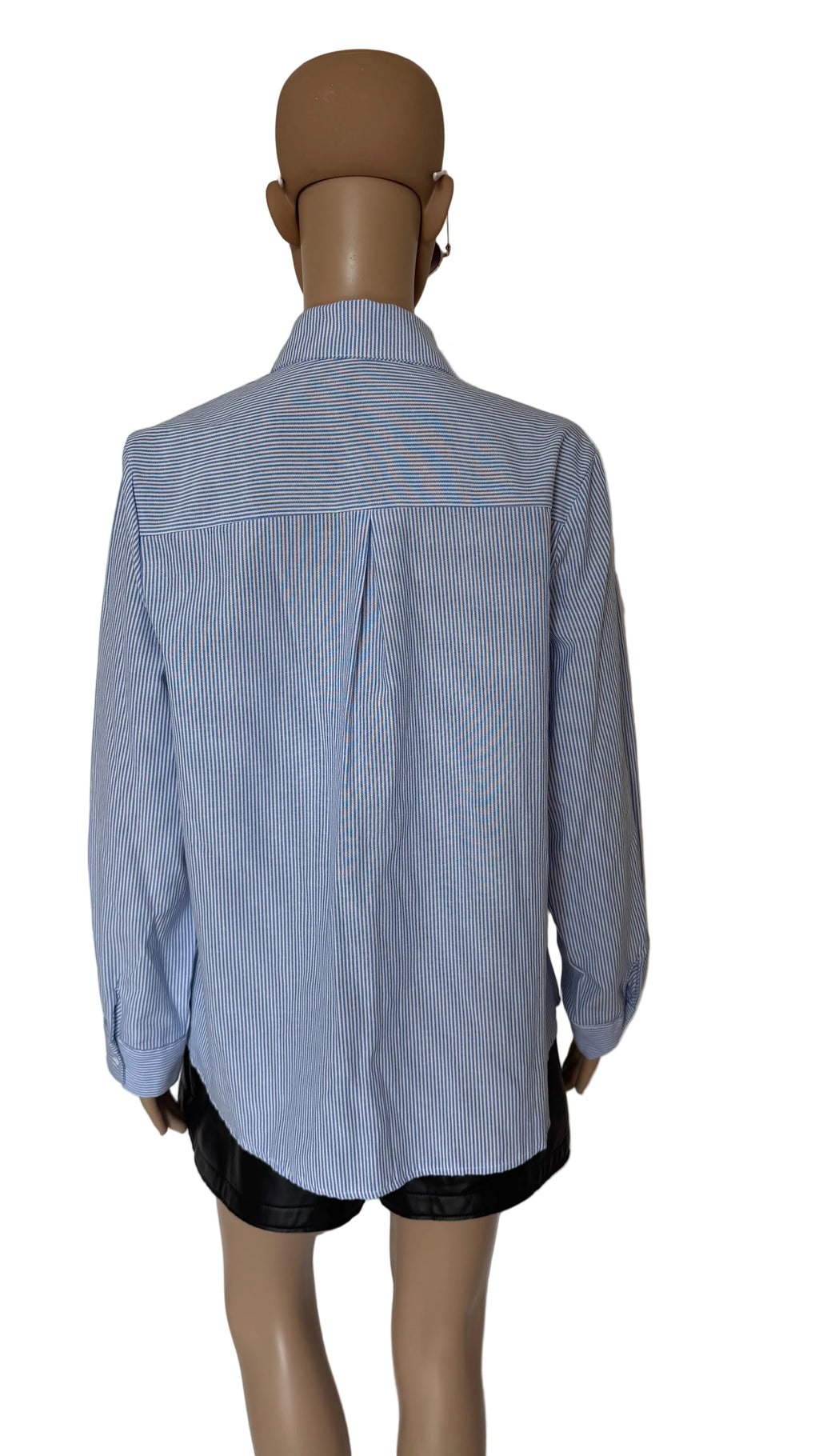 Camicia donna in cotone a righe azzurre e bianche con ricami luminosi