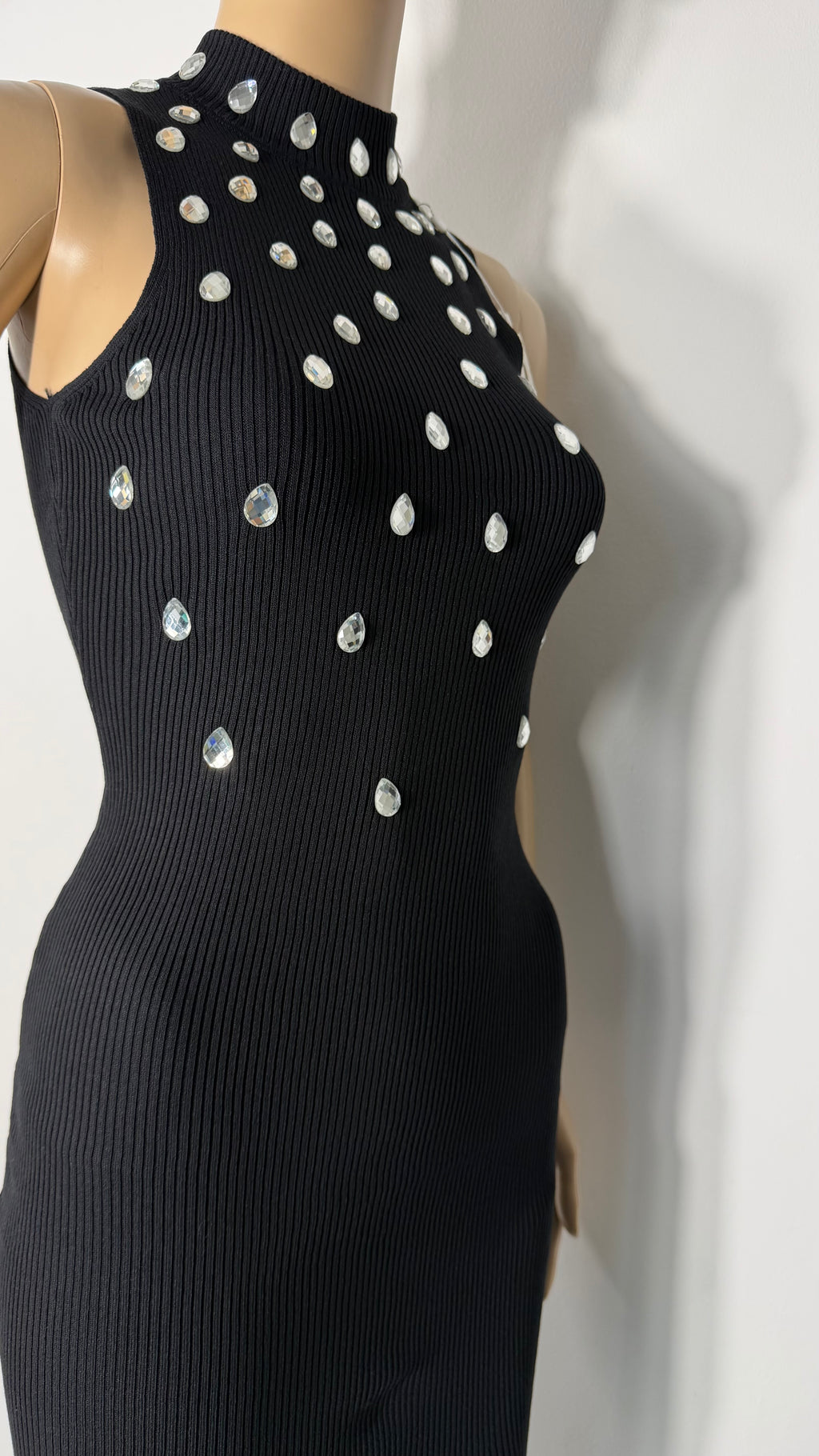 Vestito semi-lungo elegante da donna