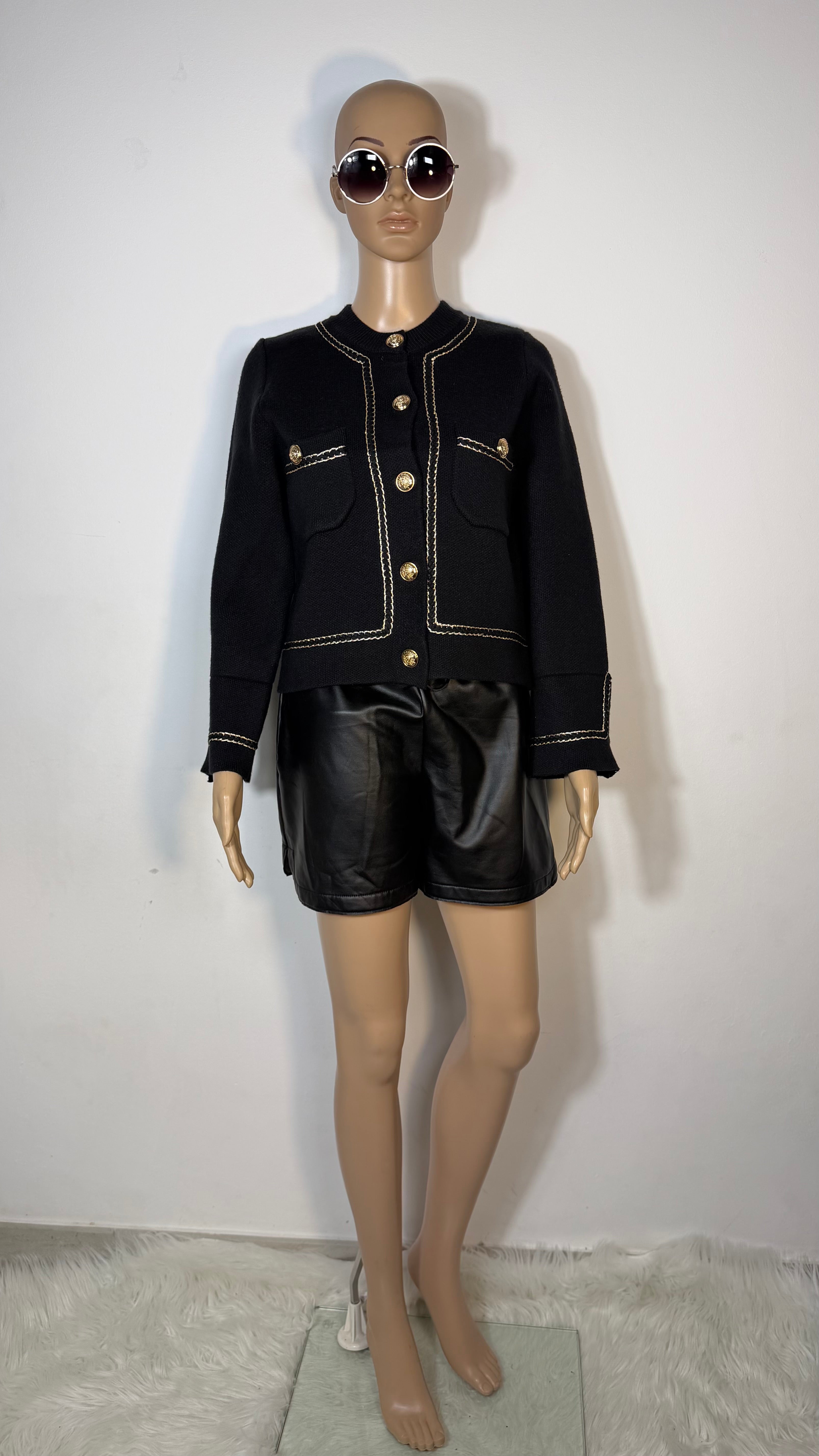 Cardigan elegante donna con bottoni dorati ✨