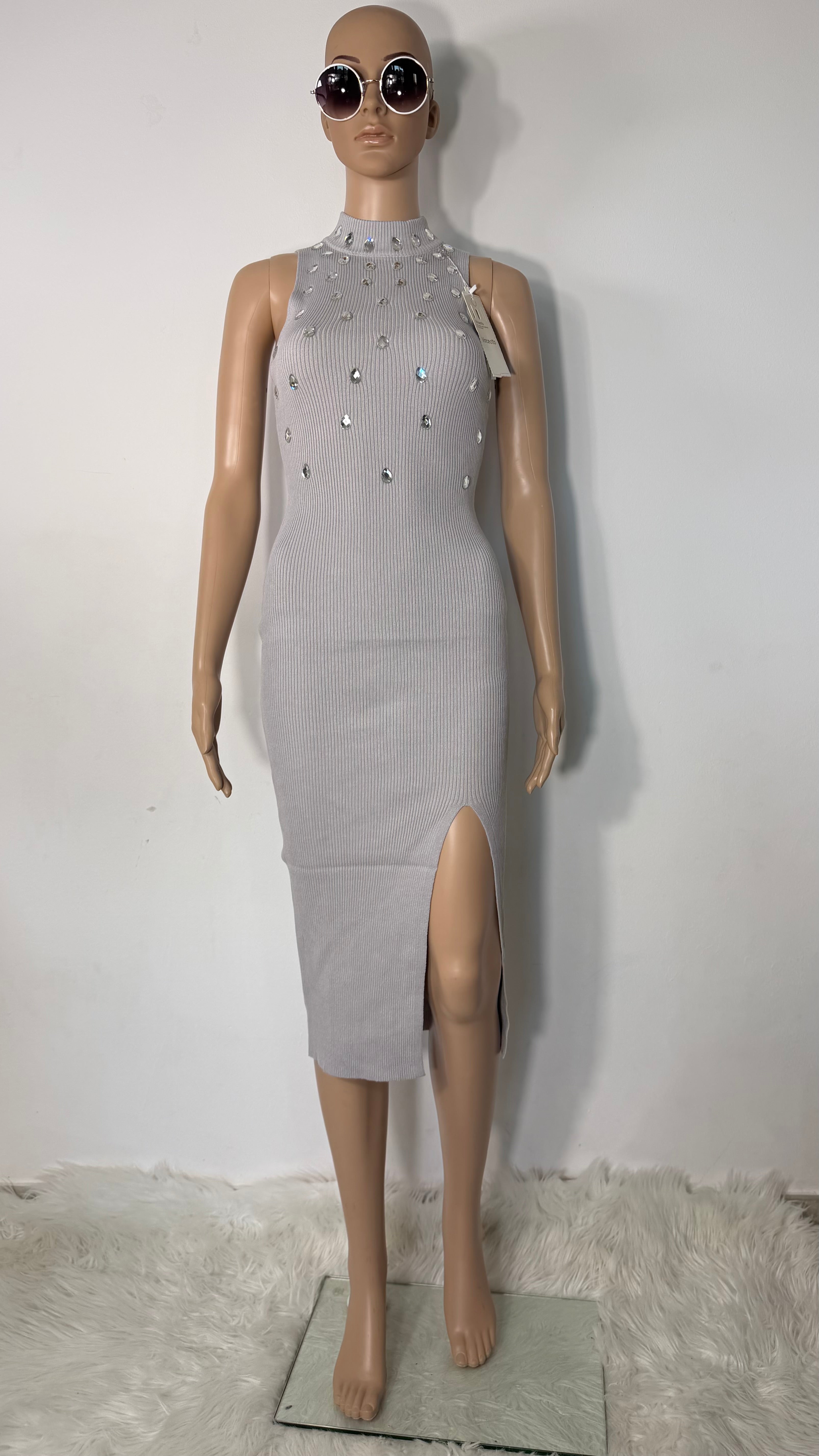 Vestito semi-lungo elegante da donna