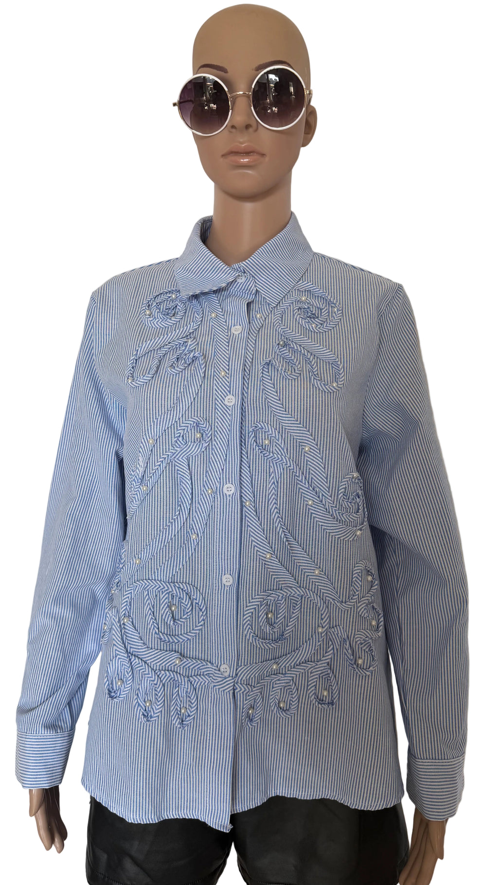 Camicia donna in cotone a righe azzurre e bianche con ricami luminosi