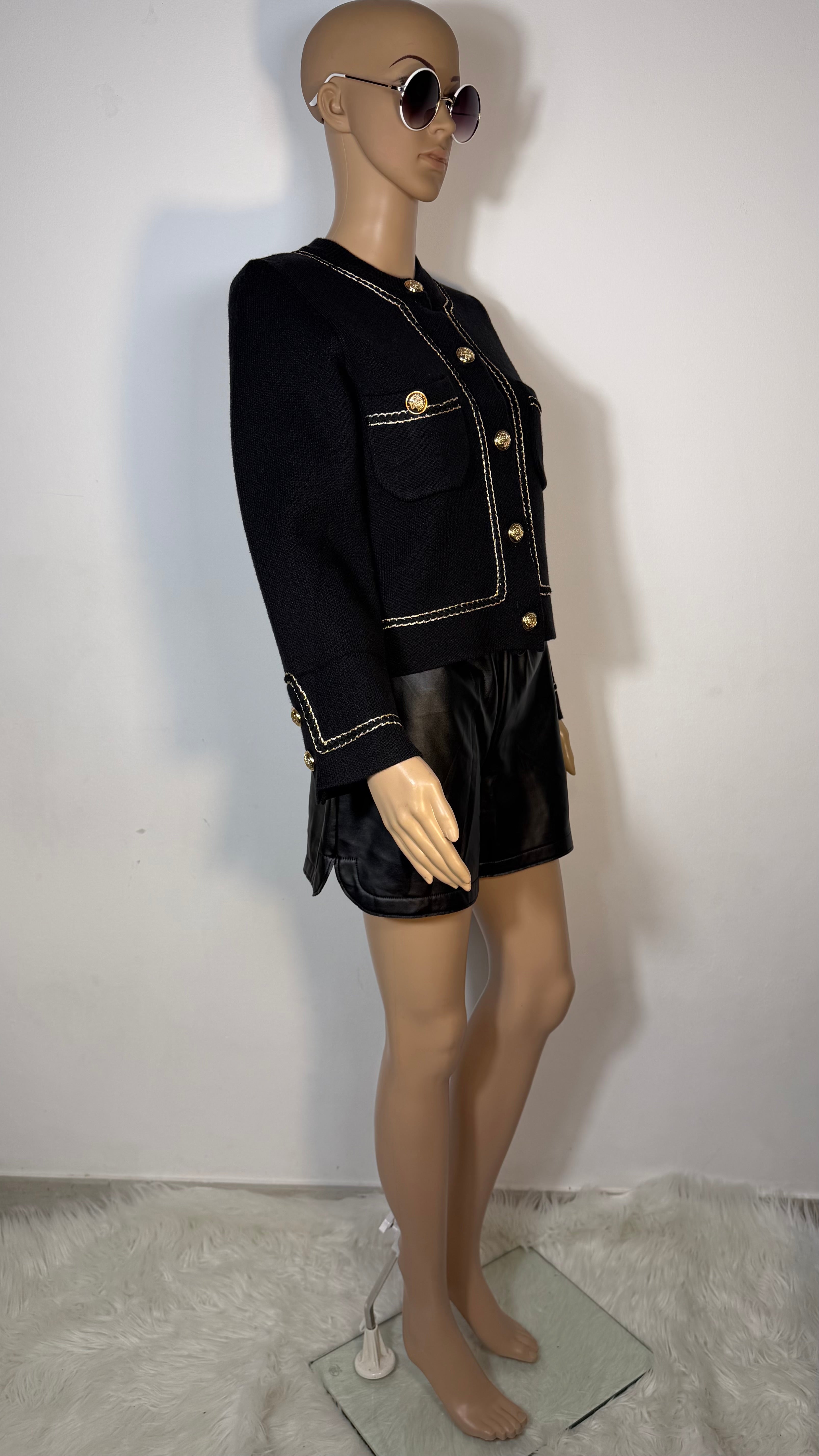 Cardigan elegante donna con bottoni dorati ✨