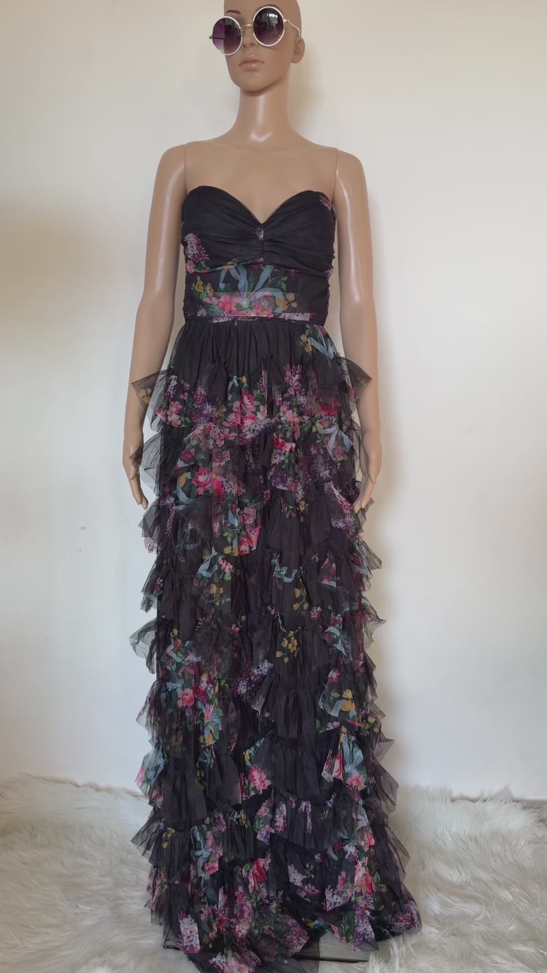 Vestito lungo bustier donna senza maniche.